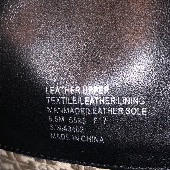 Tory Burch boots in SUPER good condition! - Picture 4 of 5